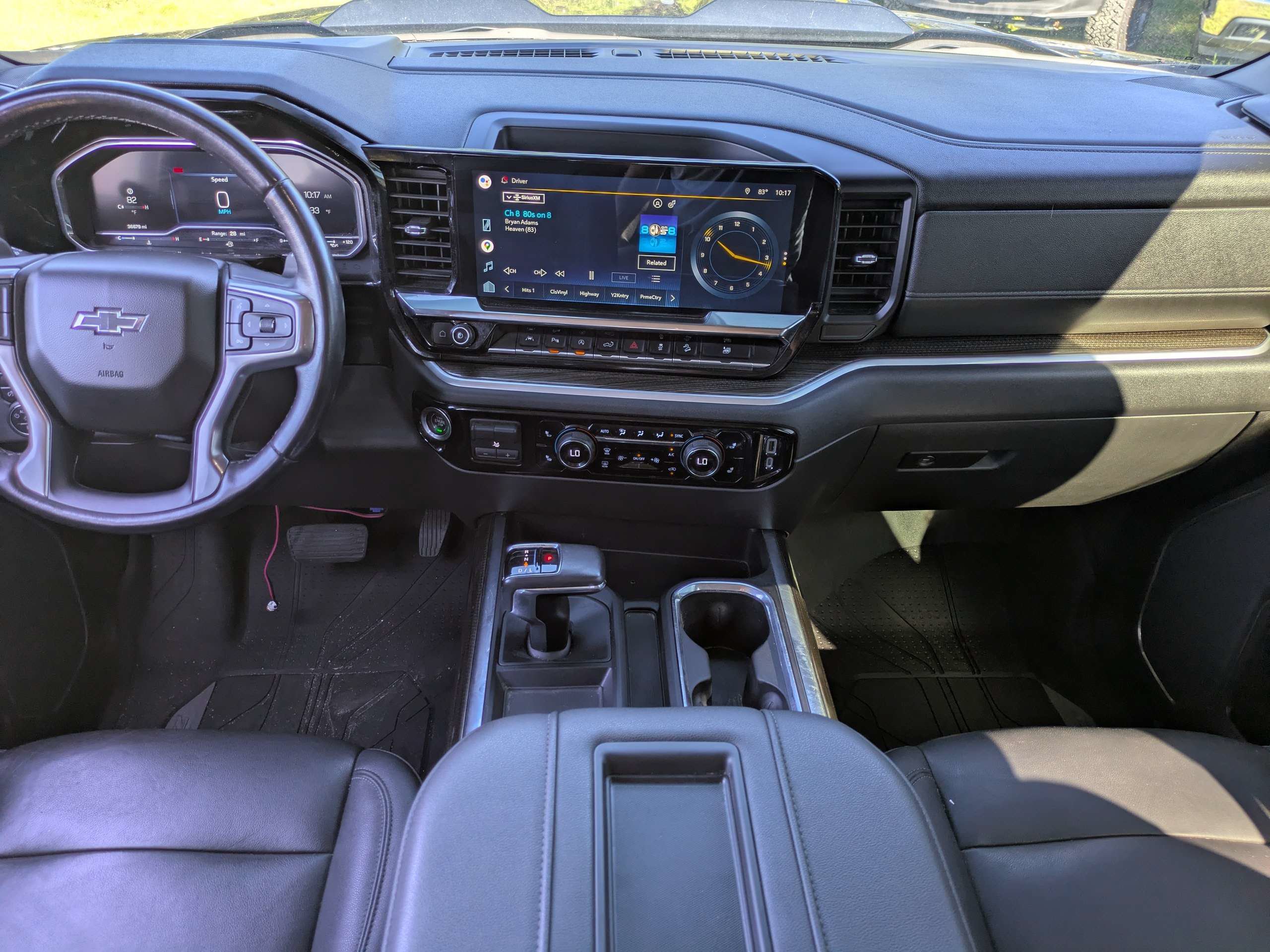 Used 2022 Chevrolet Silverado 1500 LT Trail Boss w/ LT Trail Boss Premium Package AWD/4WD image 15