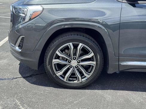 Used 2018 GMC Terrain Denali w/ Advanced Safety Package AWD/4WD image 31