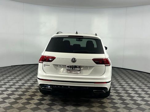 Used 2021 Volkswagen Tiguan SE R-Line image 8