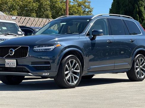 Used 2019 Volvo XC90 T5 Momentum w/ Advanced Package AWD/4WD image 7