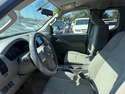 Used 2013 Nissan Frontier S RWD image 21