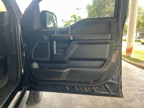 Used 2020 Ford F150 Lariat w/ Equipment Group 502A Luxury AWD/4WD image 33
