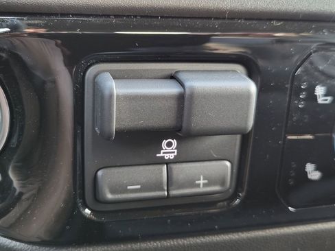 New 2026 GMC Sierra 1500 Elevation image 28