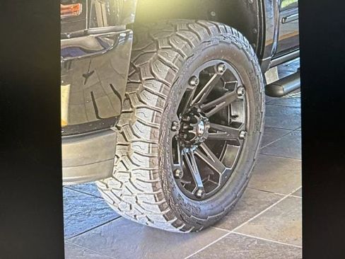 Used 2017 Chevrolet Silverado 1500 LT w/ All Star Edition image 5