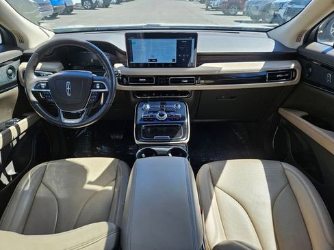 Used 2022 Lincoln Nautilus Reserve AWD/4WD image 28