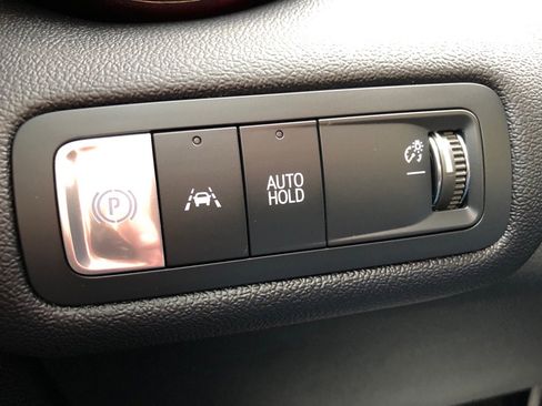 Used 2025 Chevrolet Blazer EV RS image 34