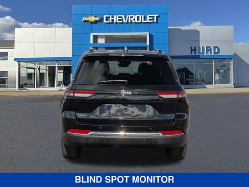 Used 2023 Jeep Grand Cherokee 4WD 4xe image 5