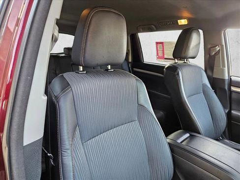 Used 2015 Toyota Highlander Plus image 22