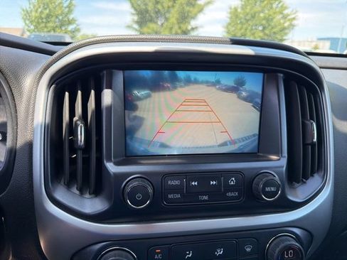 Used 2017 Chevrolet Colorado LT w/ Luxury Package, Chrome AWD/4WD image 24