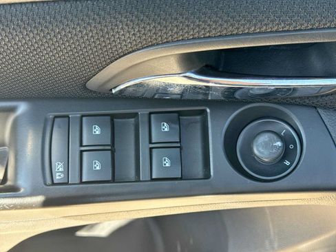 Used 2014 Chevrolet Cruze LT FWD image 16