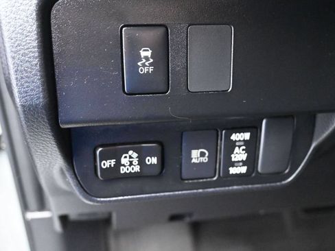 Used 2023 Toyota Tacoma 4x4 Double Cab w/ Trail Edition image 12