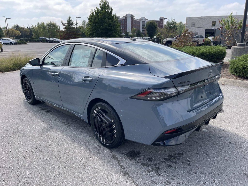 New 2027 Nissan Sentra SR w/ SR Premium Package FWD image 5