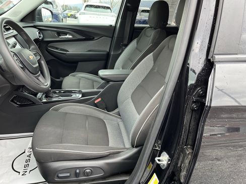 Used 2023 Chevrolet TrailBlazer LT image 13