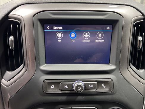 Used 2024 Chevrolet Silverado 1500 Custom image 34