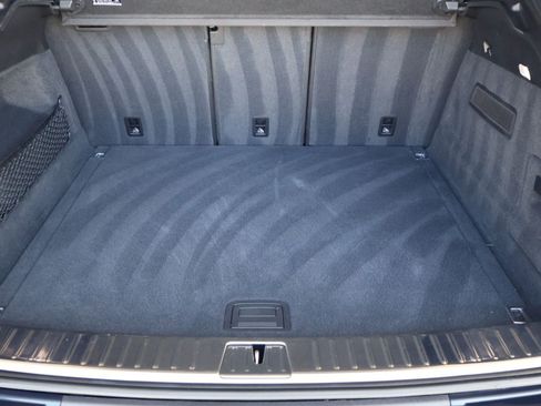 Certified 2024 Porsche Cayenne Coupe AWD/4WD image 22