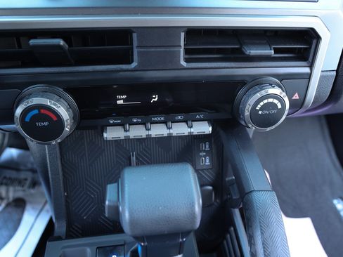 Certified 2025 Toyota 4Runner Limited image 23