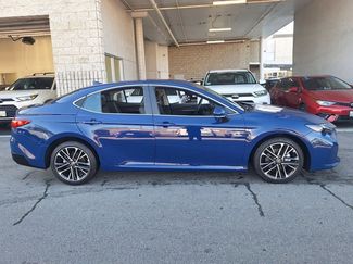 Used 2025 Toyota Camry XLE video 4