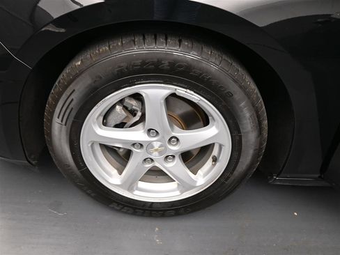 Used 2018 Chevrolet Malibu LS FWD image 17