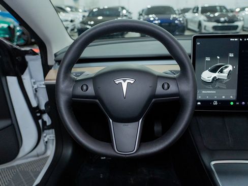 Used 2023 Tesla Model 3 Standard Range RWD image 26