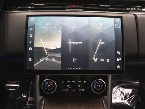 Used 2023 Land Rover Range Rover SE AWD/4WD image 34