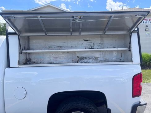 Used 2012 Chevrolet Silverado 1500 W/T AWD/4WD image 10