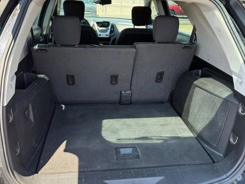 Used 2017 Chevrolet Equinox LS w/ LPO, Protection Package FWD image 6