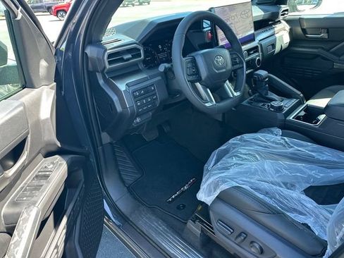 New 2026 Toyota Tacoma TRD Off-Road AWD/4WD image 6