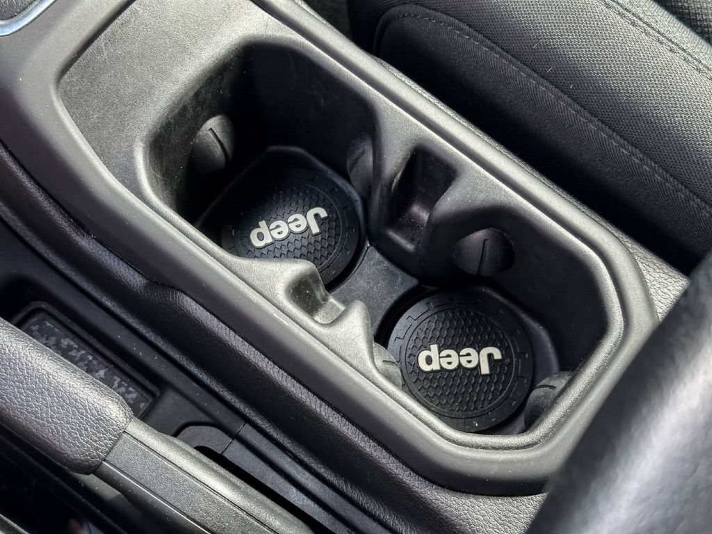 Used 2021 Jeep Wrangler Unlimited Sport AWD/4WD image 35