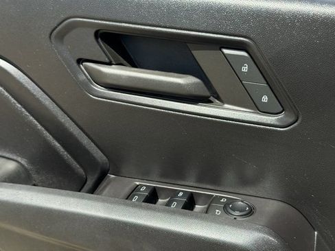 Used 2024 Chevrolet Colorado Trail Boss AWD/4WD image 24