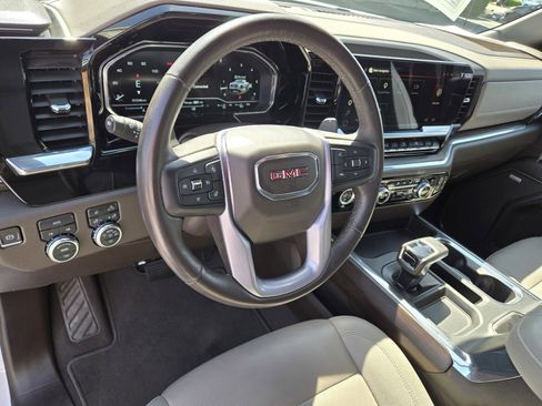 Used 2023 GMC Sierra 1500 SLT w/ SLT Premium Package AWD/4WD image 13