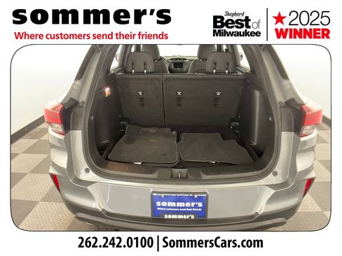 Used 2023 Chevrolet TrailBlazer RS AWD/4WD image 19