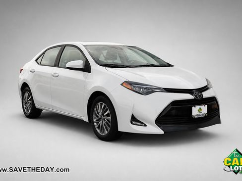 Used 2017 Toyota Corolla LE w/ LE Eco Premium Package FWD image 10