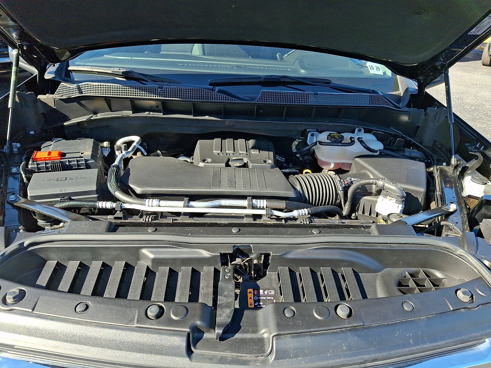 Used 2025 Chevrolet Silverado 1500 LT AWD/4WD image 27