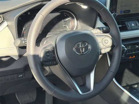 Certified 2025 Toyota RAV4 XLE Premium image 11