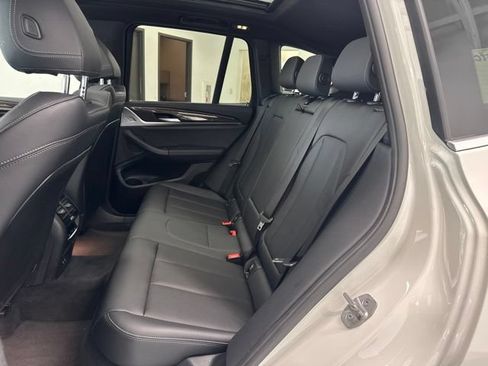 Used 2024 BMW X3 xDrive30i AWD/4WD image 25