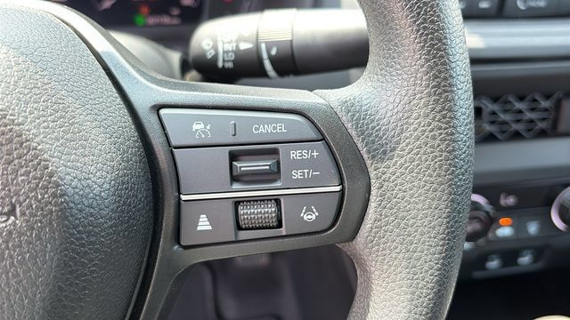 Used 2025 Honda Accord LX image 13