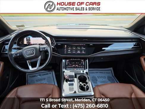 Used 2020 Audi Q8 Premium Plus AWD/4WD image 25