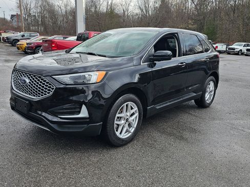 Used 2023 Ford Edge SEL AWD/4WD image 2