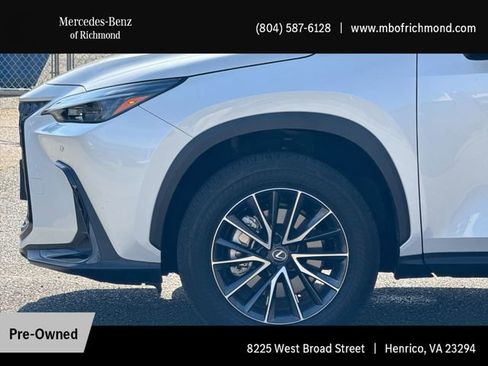 Used 2025 Lexus NX 250 AWD w/ Accessory Package (2T) image 24