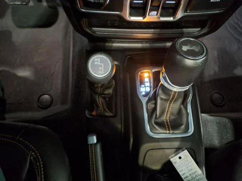 Certified 2023 Jeep Wrangler Unlimited Sahara AWD/4WD image 27