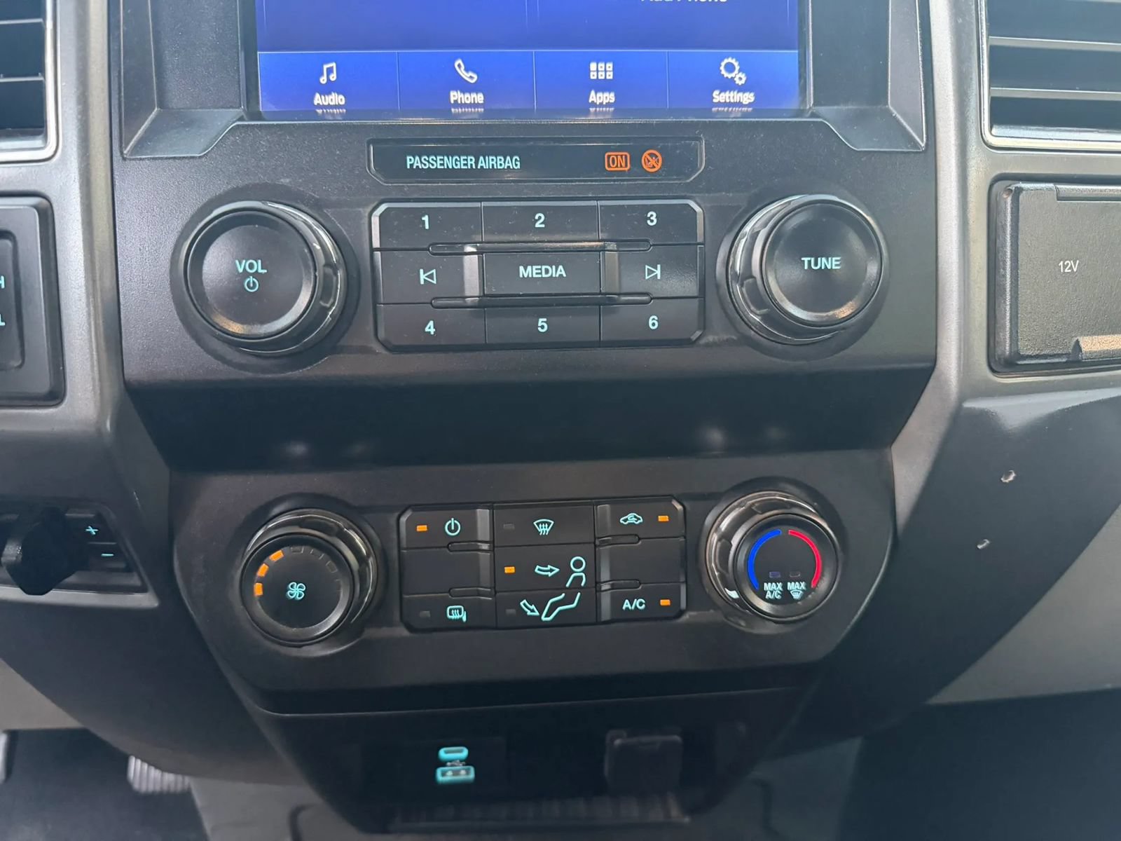 Used 2022 Ford F250 XLT AWD/4WD image 20