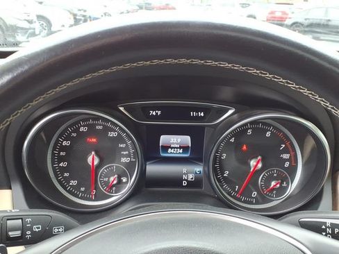 Used 2019 Mercedes-Benz GLA 250 4MATIC image 14