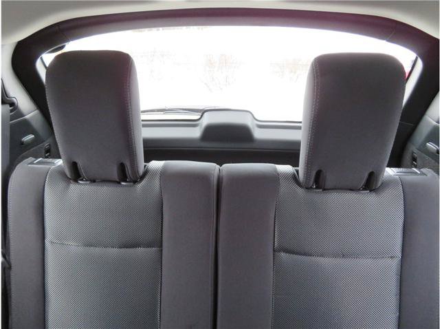 Used 2020 Nissan Pathfinder S AWD/4WD image 24