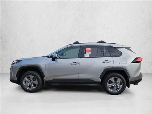 New 2025 Toyota RAV4 XLE image 5