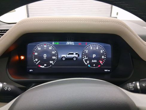 Used 2021 Land Rover Defender 90 S image 15