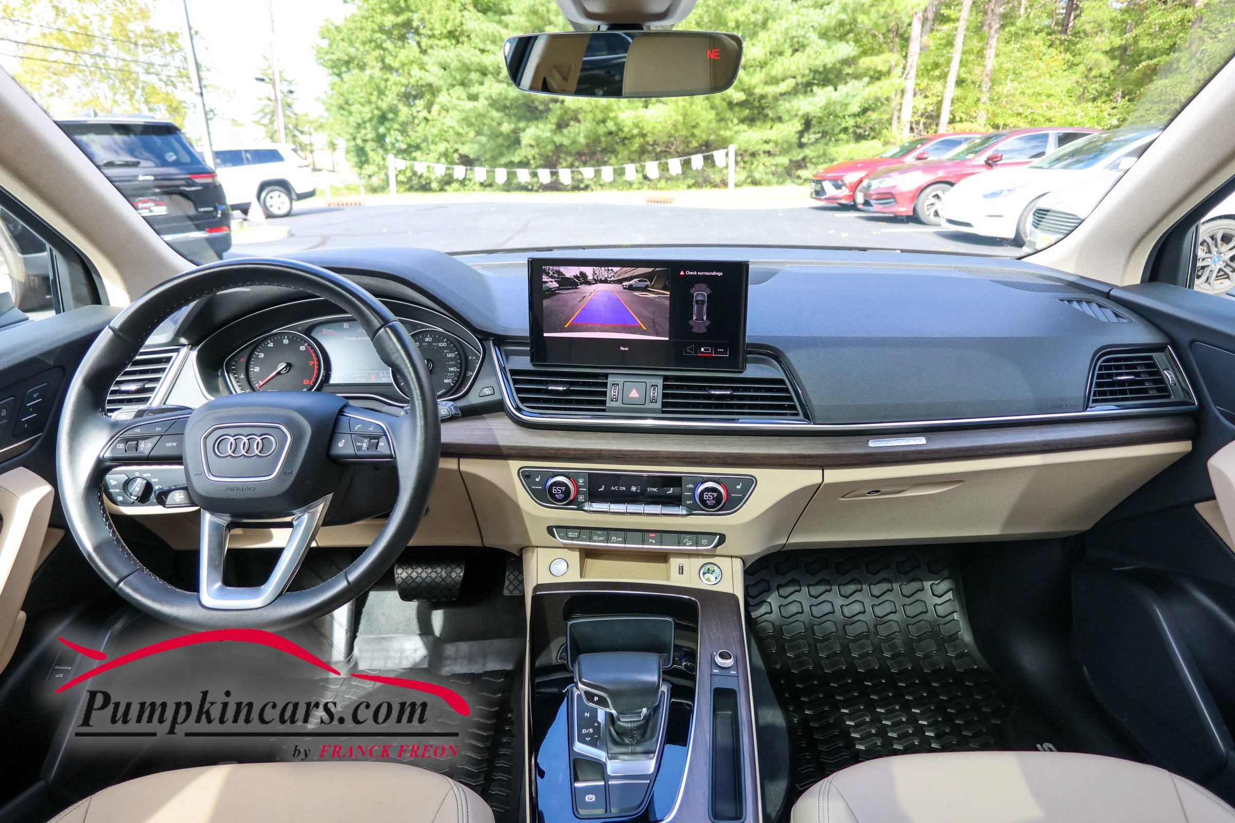 Used 2023 Audi Q5 2.0T Premium w/ Convenience Package AWD/4WD image 29