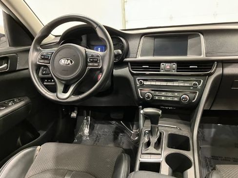 Used 2018 Kia Optima S w/ Panoramic Sunroof Package FWD image 42