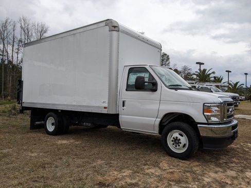 New 2024 Ford E-350 and Econoline 350 Super Duty w/ Power Windows & Locks Group image 2
