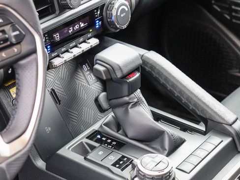 New 2025 Toyota 4Runner TRD Off-Road Premium image 24