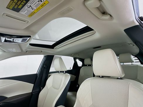 Used 2024 Lexus RX 350 Premium w/ Accessory Package (Z1) FWD image 26